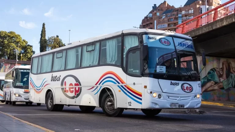 Córdoba lanza el Boleto Metropolitano con un subsidio del 50%