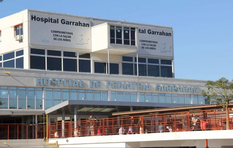 Anunciaron un paro total de 48 horas en el Hospital Garrahan