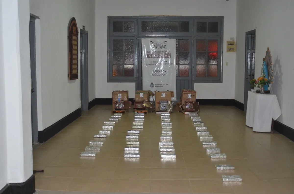 Encontraron 44 kilos de cocaína oculta en anafes eléctricos