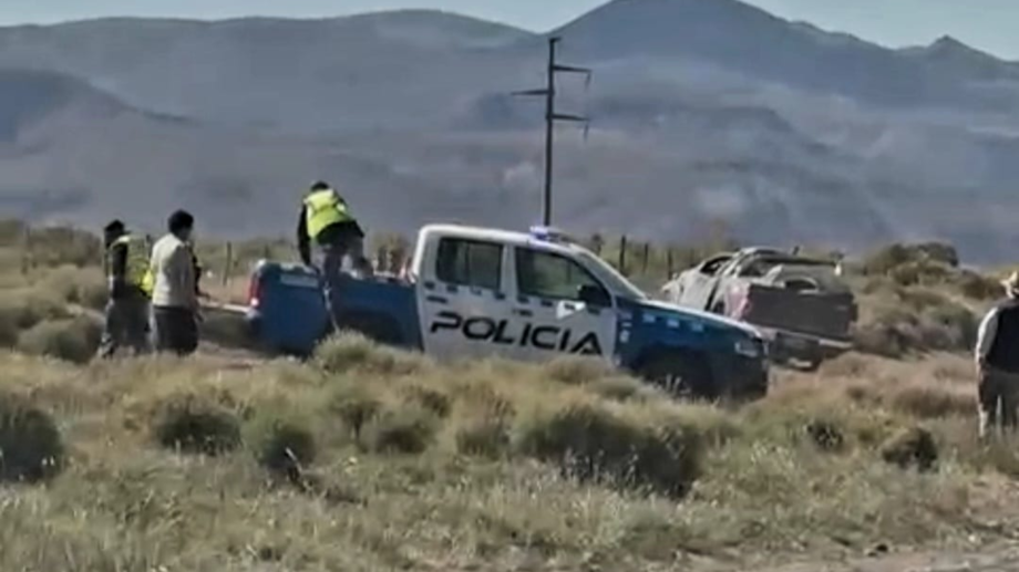 Vuelco fatal en Neuquén: dos jóvenes perdieron la vida en Ruta 21