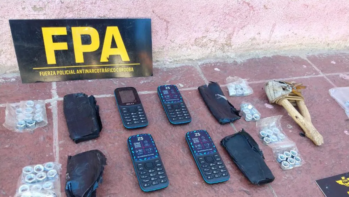 Utilizaban una gomera para introducir drogas a un penal