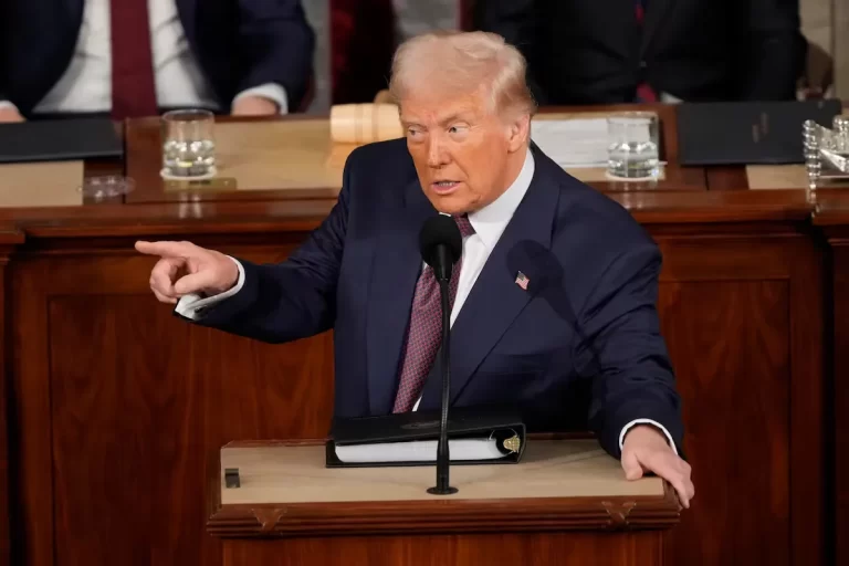 Donald Trump redobla la apuesta en su ofensiva comercial 