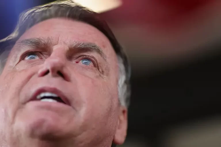 Bolsonaro rechazó solicitar asilo en Argentina