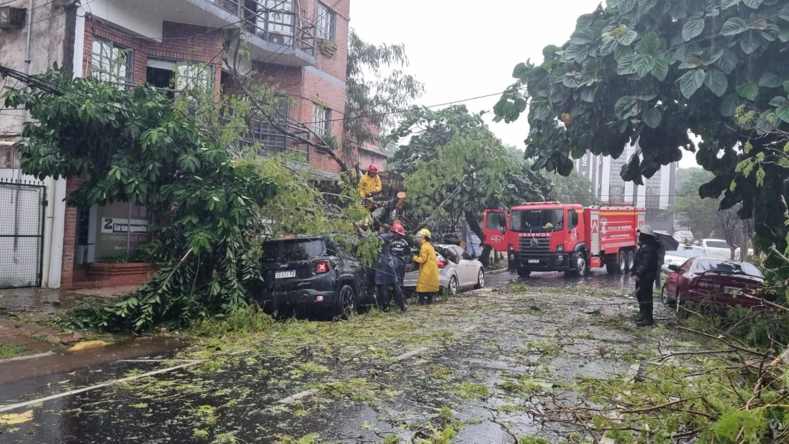 Una fuerte tormenta causó destrozos en Misiones