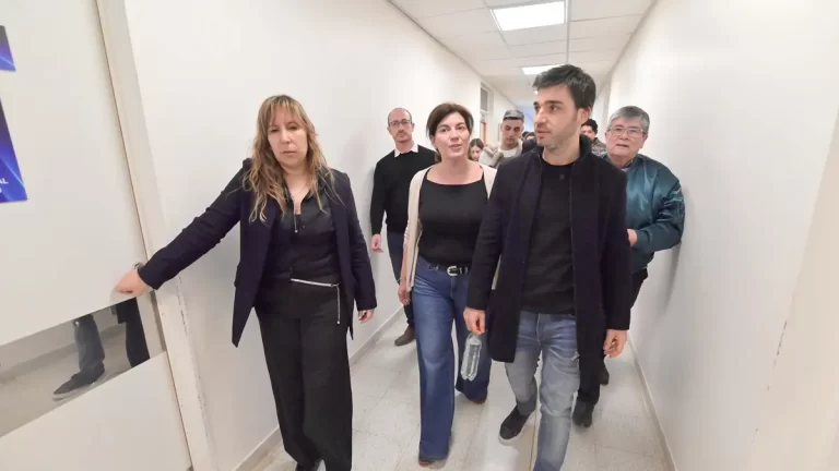 Torres inauguró el Centro de Día del Hospital Alvear de Comodoro Rivadavia