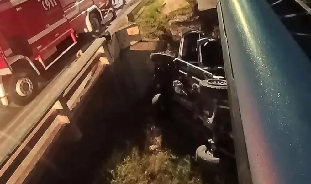 Madre e hija murieron en un choque frontal en Mendoza - Radio 3 Cadena ...
