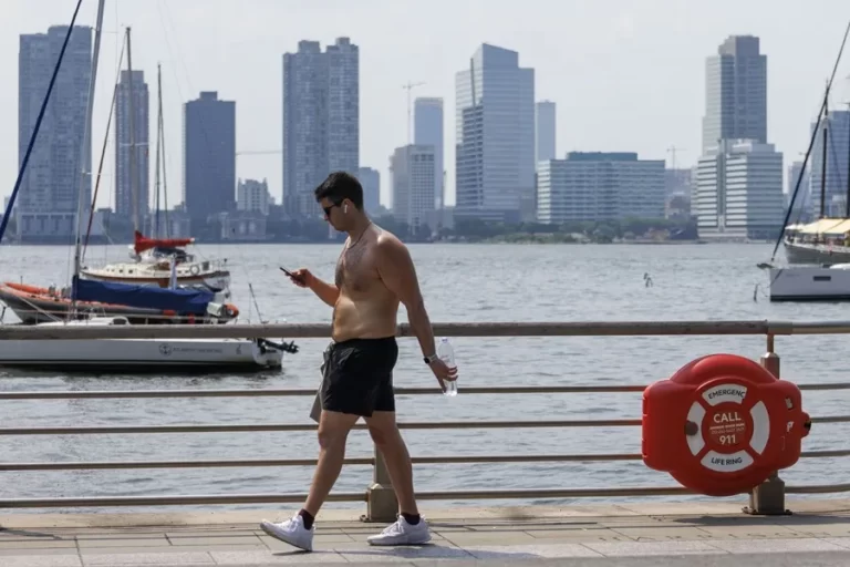 Estados Unidos afronta temperaturas récord de hasta 49 °C