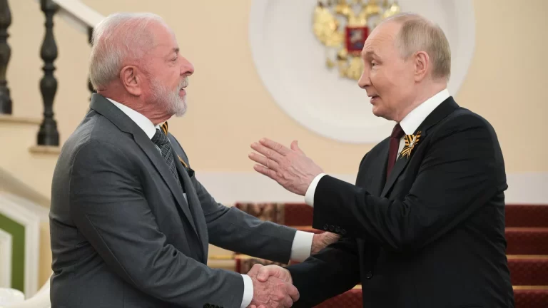 Putin y Lula reforzaron la coordinación entre Rusia y Brasil