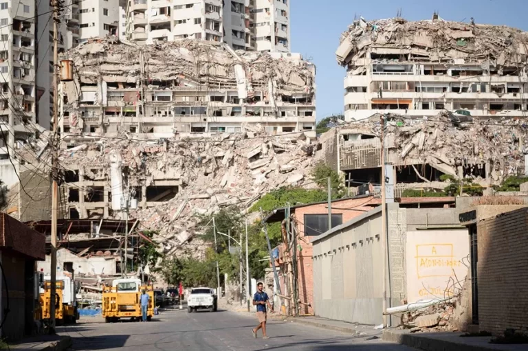 Venezuela avanza con la reparación de casi 4.000 viviendas tras los terremotos