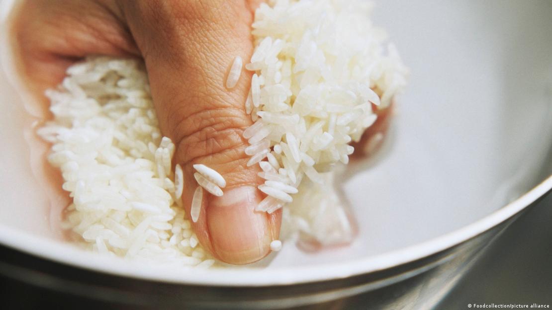 La verdad sobre lavar el arroz: lo que dice la ciencia