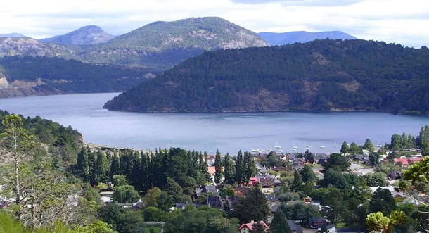 Murió una mujer tras descompensarse en el lago Lácar en San Martín de Los Andes